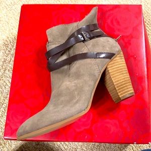 Carlos Santana booties. Perfect to pair with any outfit. Never worn! Brand new!